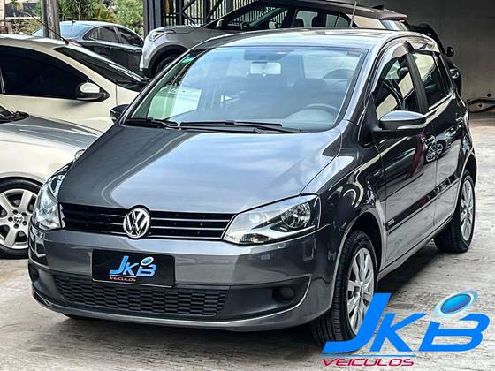 VOLKSWAGEN FOX 1.6 MI 8V FLEX 4P MANUAL VOLKSWAGEN FOX 1.6 MI 8V FLEX 4P MANUAL